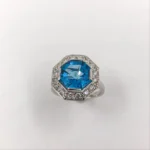 Inel din Aur Alb Model Anturaj Octogon cu Diamante si Topaz Albastru - imagine 3